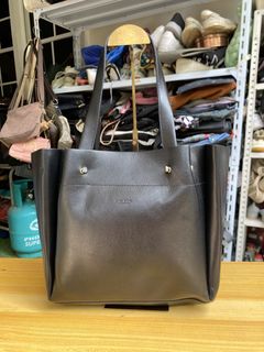 (Category: ) located in . Submitted by kurt2021.turtle (Listing ID 1467901769, Image 1). Description: .
