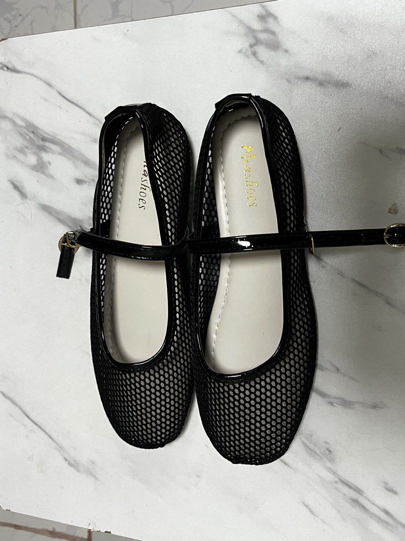 Black Flats Doll Shoes Sandals (Category: Flats & Sandals) located in Manila. Submitted by aliamicaela (Listing ID 1467935327, Image 1). Description: .