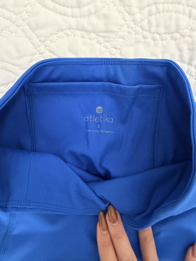 Blue Atletika Leggings (Category: Activewear) located in Quezon City. Submitted by kelangot (Listing ID 1467904739, Image 2). Description: Selling this item in great condition! Brand: atletika Size: small Condition: worn only twice or thrice Color: blue RFS: decluttering 📦 Shipping: C/O buyer 💸 Payment: GCash, BPI, or GoTyme Feel free to message me for inquiries Strictly no cancellations, returns, or refunds. Happy shopping! ♡.