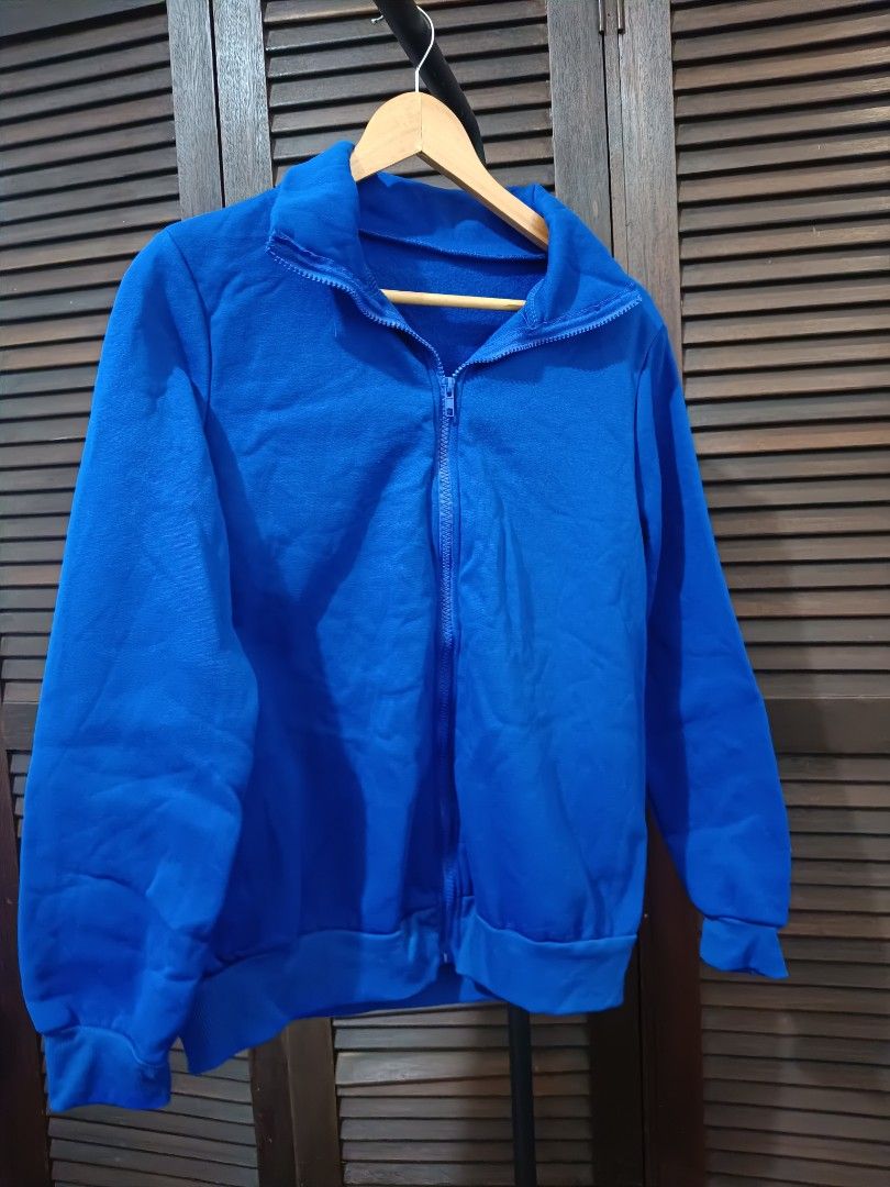 Blue Jacket (Category: Coats, Jackets and Outerwear) located in Manila. Submitted by byjrb (Listing ID 1468031466, Image 1). Description: 🛍️ Brand-new items from SHEIN, Emery Rose, Zaful & more! Size : Ganda ng color actual Med to Large 📦 Shipping: LBC / J&T / Lalamove 💸 MOP: GCash / BPI only DM for inquiries! 💌.