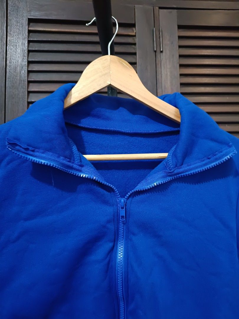 Blue Jacket (Category: Coats, Jackets and Outerwear) located in Manila. Submitted by byjrb (Listing ID 1468031466, Image 2). Description: 🛍️ Brand-new items from SHEIN, Emery Rose, Zaful & more! Size : Ganda ng color actual Med to Large 📦 Shipping: LBC / J&T / Lalamove 💸 MOP: GCash / BPI only DM for inquiries! 💌.