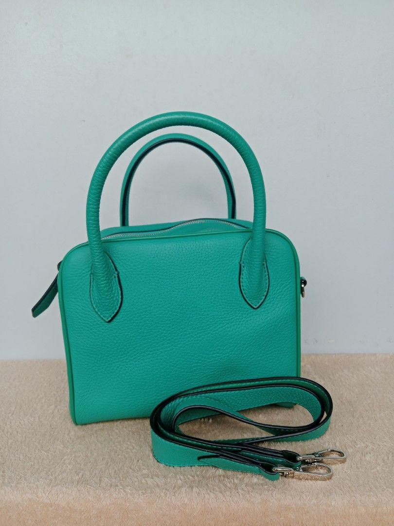 blue-green handbag/shoulder bag (Category: Shoulder Bags) located in Manila. Submitted by mamapards17 (Listing ID 1467885546, Image 1). Description: .