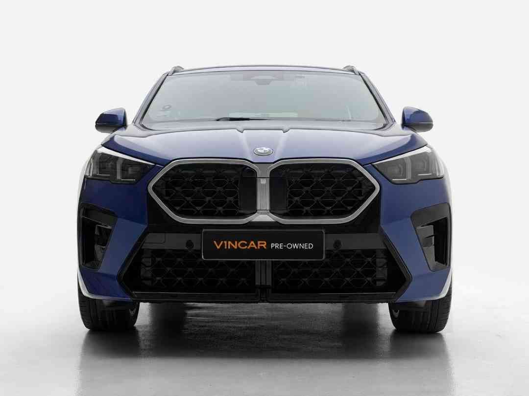 BMW X2 sDrive16i M-Sport (Category: Used Cars) located in Singapore. Submitted by vincar_pre-owned (Listing ID 1467902164, Image 1). Description: 1 owner unit, serviced by agent and still under agent warranty till 2029. The BMW x2 offers the perfect balance of luxury, performance and versatility. Discover its distinctive design, characterised by powerful lines and an athletic presence. Contact us today to arrange a viewing for this unit at the vi