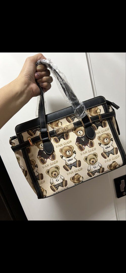 Bnew bag (Category: Shoulder Bags) located in Marikina City. Submitted by gloryfy7 (Listing ID 1467906942, Image 1). Description: Pull out bags Jnt Lalamove .