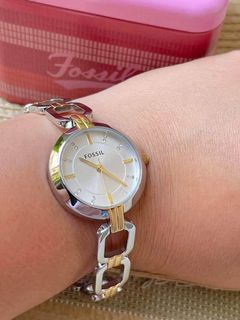 (Category: ) located in . Submitted by declutteringmyclozet (Listing ID 1467879887, Image 1). Description: .