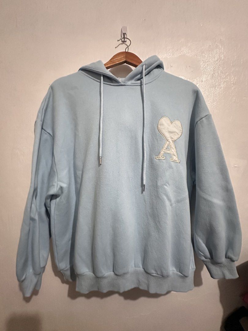 Boxy Pastel Blue Hoodie Jacket (Category: Coats, Jackets and Outerwear) located in Bulacan. Submitted by zerowastewardrobe (Listing ID 1467961054, Image 1). Description: Dimensions : W25x L25 in Size on tag: none Colors may vary due to lighting and photography. Issue: logo/patch issue **Please read*** For mailing & delivery only. No Pick Up No COD Courier is J&T Express or Lalamove (same day deliver). Shipping fee is shouldered by buyer. Return &