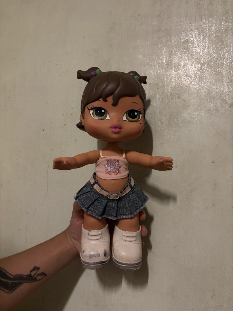 Bratz Big Babyz Yasmin (Category: Kids Toys) located in Manila. Submitted by mercurymercury (Listing ID 1467906590, Image 1). Description: For Sale: Bratz Big Babyz Yasmin (₱1,500 - negotiable) Open to trade for Bratz Big Babyz Jade or Sasha 🫶🏼 Loc: Sta. Ana, Manila.
