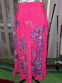 (Category: ) located in . Submitted by mialiurshop (Listing ID 1467902043, Image 1). Description: .