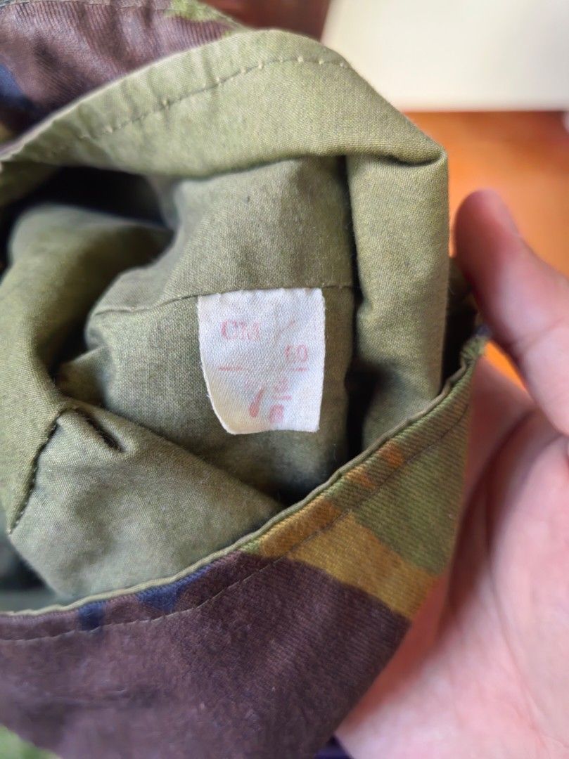 British Army/Military DPM Field Cap (Category: Caps & Hats) located in Navotas City. Submitted by zvz719 (Listing ID 1467898982, Image 2). Description: Hat itself is not faded but the plastic visor is folded and disintegrating. Size 60 cm or 7 3/8 in.