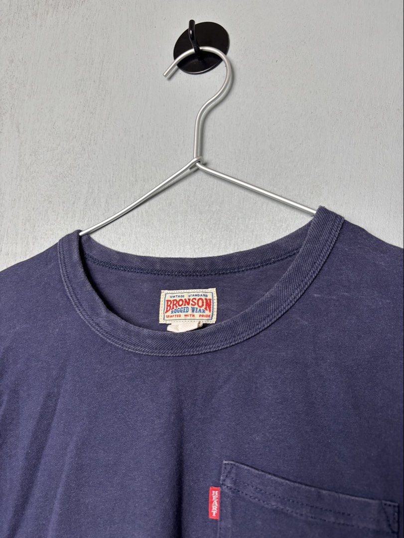 Bronson MFG. Co. Loopwheel Pocket T-Shirt (Category: Tshirts & Polo Shirts ) located in Mandaluyong City. Submitted by fellas_ph (Listing ID 1467930453, Image 2). Description: Excellent condition No issues Size S 18.5" Width 25.5" Length.