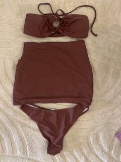 (Category: ) located in . Submitted by k8eee_ (Listing ID 1467897528, Image 1). Description: .