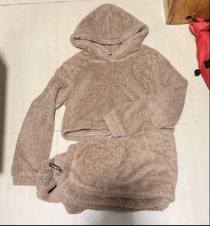 （分類：）位於 。 由 kkk_000_cloud 提交（商品編號 1467908238，圖片 1）。簡介： 。