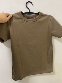 (Category: ) located in . Submitted by preloved.ellie (Listing ID 1468000722, Image 1). Description: .