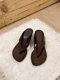 (Category: ) located in . Submitted by shopmyprelovedph (Listing ID 1467981553, Image 1). Description: .