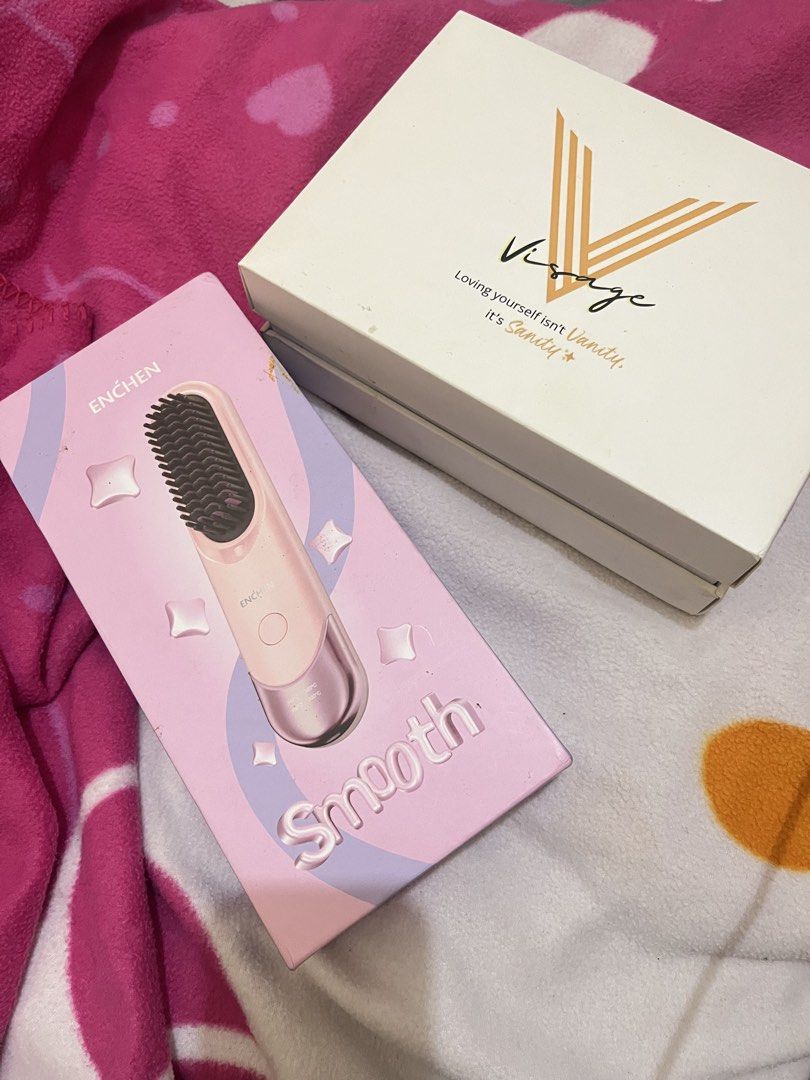 Bundle only for 1500 - Wireless rechargeable brush and rf slimming (Category: Face Care) located in Pasig City. Submitted by yanyanreads (Listing ID 1467990765, Image 2). Description: Wireless rechargeable brush and Visage RF slimming machine. Take both for 1500 only!!! Visage RF bought from orange app last year for 3k Enchen brush bought last year for 800 RFS: barely used. The RF is really effective but I dont have time to use it Shipping option