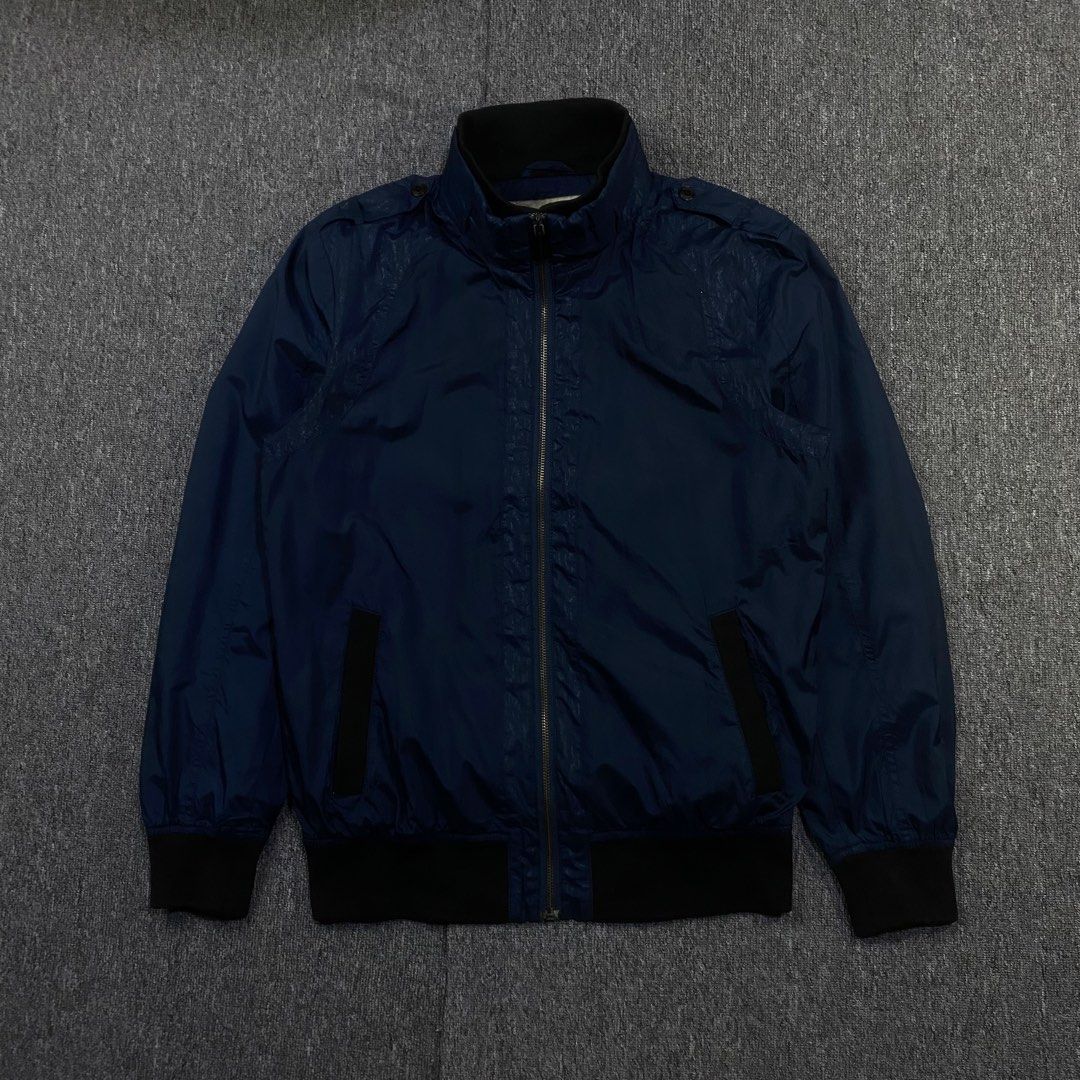 BURBERRY BOMBER JACKET (Category: Coats, Jackets and Outerwear) located in Manila. Submitted by aym_fortunate (Listing ID 1468039806, Image 1). Description: DIMES. WIDTH : 20.5 LENGTH : 26 EXCELLENT CONDITION. ISSUE LAST PIC NEGOTIABLE FOR SURE BUYER!.