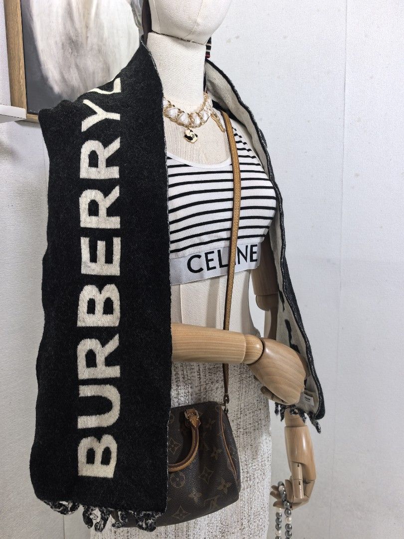 Burberry scarf big logo (Category: Luxury Accessories) located in Baguio. Submitted by ashzachary (Listing ID 1467951550, Image 3). Description: Burberry big logo Condition :Excellent condition Color rate 10/10 Size :Medium Inches:W7/L58 No issues No flaws Super ganda sa personal Pm. More details Good quality Plsss 📌No Bogus 📌No return MOP What you see is what you get PALAWAN, CEBUNA GCASH AND BDO Reminder😊 We're selling thrifted clothes so pl