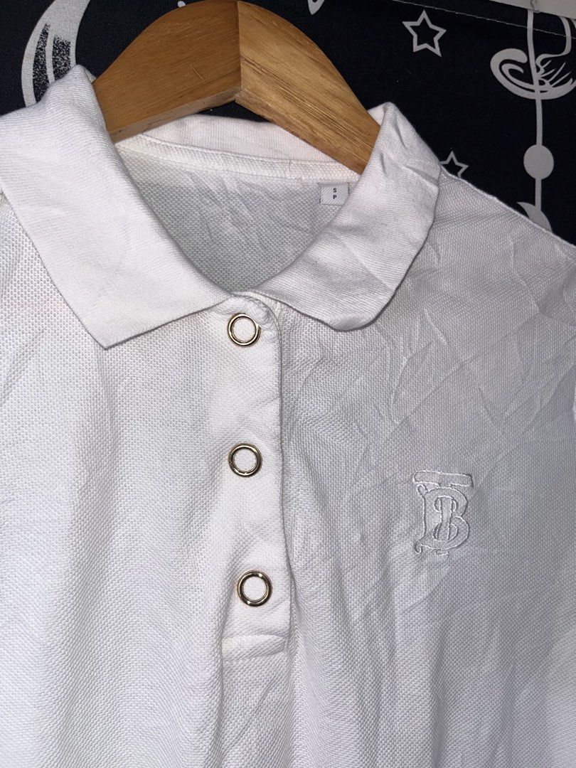 BURBERRY TB MONOGRAM LOGO FOR WOMEN (Category: Announcements) located in Davao. Submitted by chrstphr_dln (Listing ID 1467861664, Image 3). Description: Measurement (in inches) Width: 19 Length:24 Condition: 9.9/10 Issue: CUT TAG - Thrifted - Color may vary due to lighting - No return/exchange/refund - Payment First Policy Mindanao, Davao City J&T Gcash.