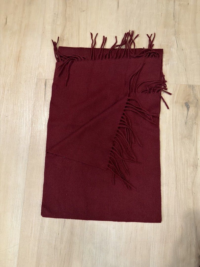 Burgundy scarf (Category: Scarves) located in Manila. Submitted by _____car0usell (Listing ID 1467983656, Image 1). Description: used once only.