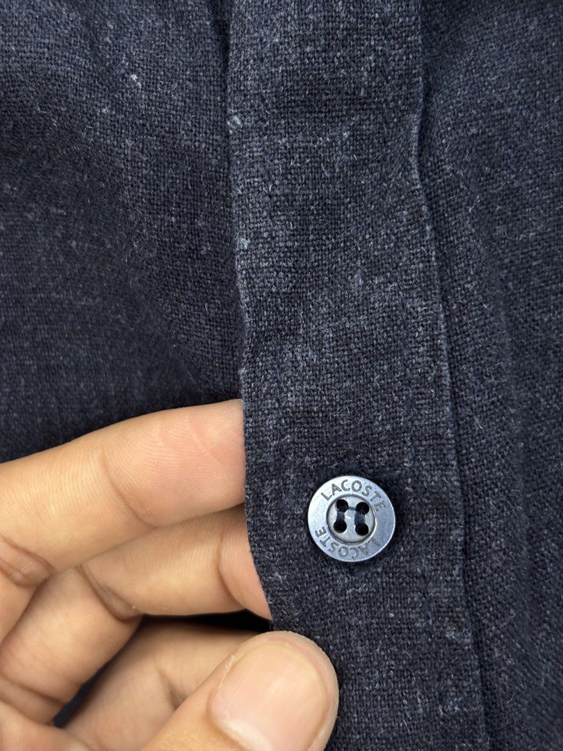 Button down (Category: Tshirts & Polo Shirts ) located in Zamboanga. Submitted by thriftitup0430 (Listing ID 1467846508, Image 3). Description: Button down Color navy blue Off/legit 750 only.