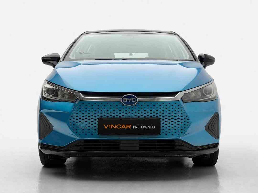 (Category: ) located in . Submitted by vincar_pre-owned (Listing ID 1465968409, Image 1). Description: .