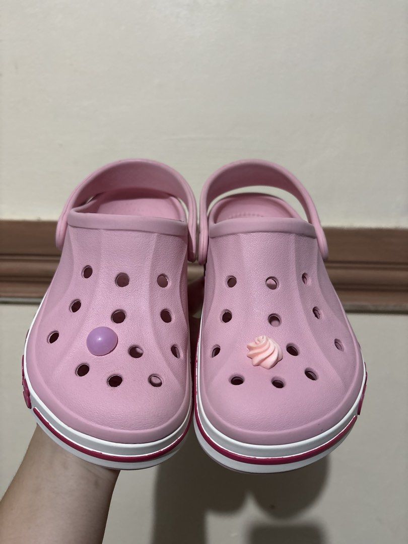C11 crocs (Category: Babies & Kids Fashion) located in Imus. Submitted by littlebooythriftstore (Listing ID 1467935827, Image 1). Description: Bacoor.