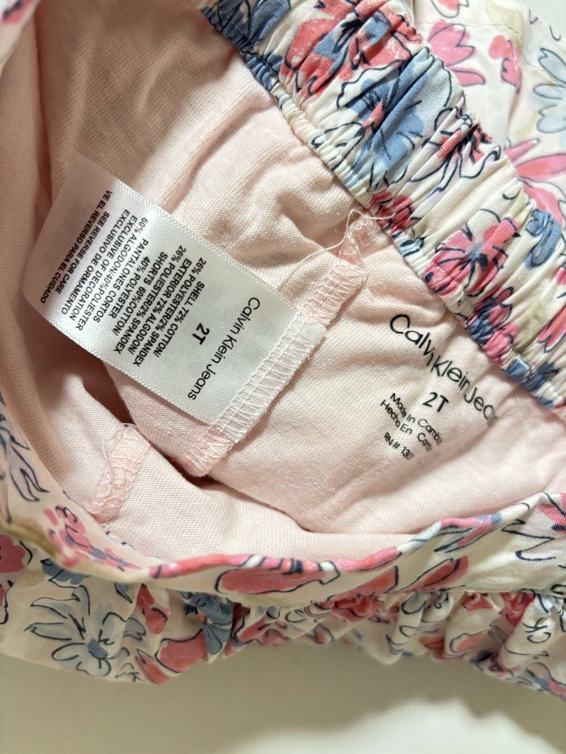 Calvin Klein Original Floral Skort Size 2T (Category: Babies & Kids Fashion) located in Meycauayan. Submitted by jekwaki (Listing ID 1467976376, Image 2). Description: Calvin Klein Jeans floral skirt with built-in shorts underneath. Pink, blue, and white flower print all over. Elastic waistband for easy dressing. Size 2T toddler sizing. Worn once..