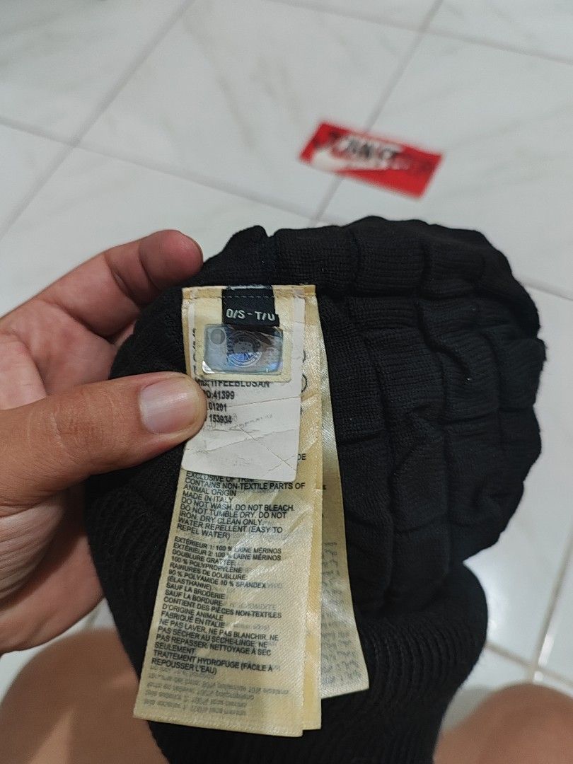 Canada Goose Black Ribbed Beanie Hat (Category: Caps & Hats) located in Tuguegarao City. Submitted by johnpetera0818 (Listing ID 1468024660, Image 3). Description: - Brand: Canada Goose - Style: Ribbed knit beanie with foldover cuff - Color: Classic black with tonal black arctic program logo patch - Material: 100% Merino wool for ultimate warmth and comfort - Size: O/S (One Size) - Condition: Clean, brand new with tags intact.