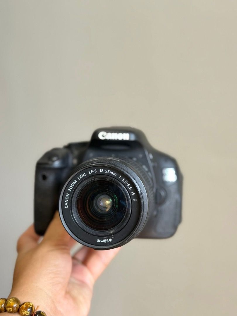 CANON 600D (Category: Cameras) located in Caloocan City. Submitted by shanicks (Listing ID 1467921358, Image 3). Description: FS!! Canon 600D ⸻ Quick Specifications: • 18.0 Megapixel APS-C CMOS Sensor • DIGIC 4 Image Processor • Full HD 1080p Video Recording • 9-Point Autofocus System • 3.0” Vari-Angle LCD Screen • Beginner-Friendly & Budget DSLR ⸻ 📦 Inclusions: Canon 600D Body Canon 18-55mm Kit Lens (Manual Focus) Battery Neck Strap Lens Cap Ca