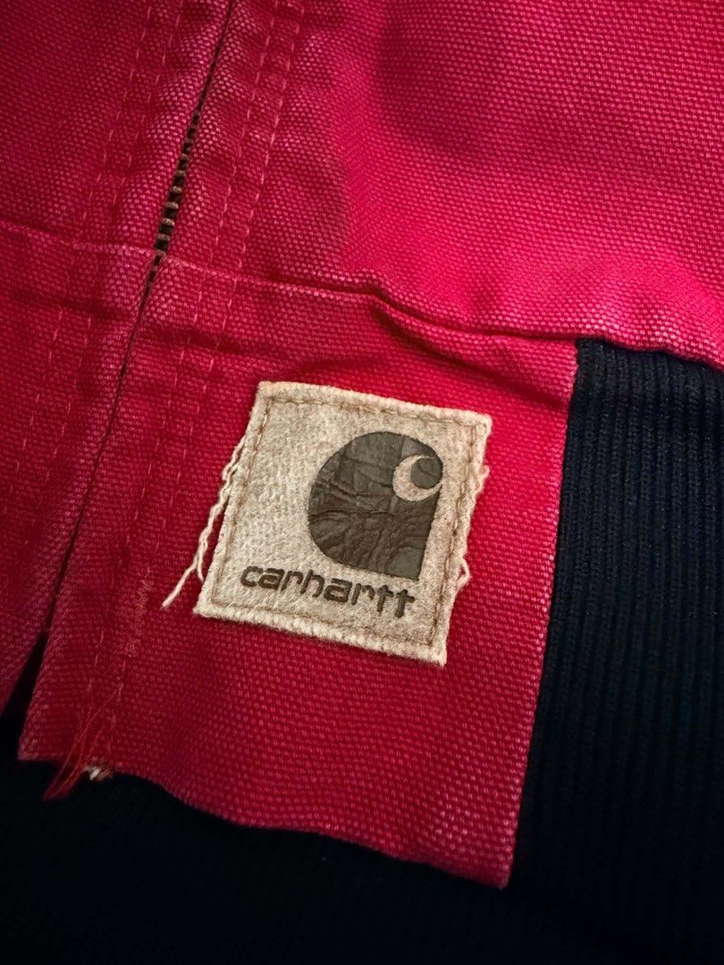 Carhartt Aztec Pattern Active Jacket Red (Category: Coats, Jackets and Outerwear) located in Santa Rosa. Submitted by n.vallermosa (Listing ID 1468039494, Image 3). Description: - Authentic red Carhartt active jacket - Eye-catching Aztec pattern design on chest and back - Heavy canvas construction to block out the wind - Full zip front with branded metal pull - Attached hood and front pouch pocket - Ribbed black cuffs and hem for a snug fit - Ico