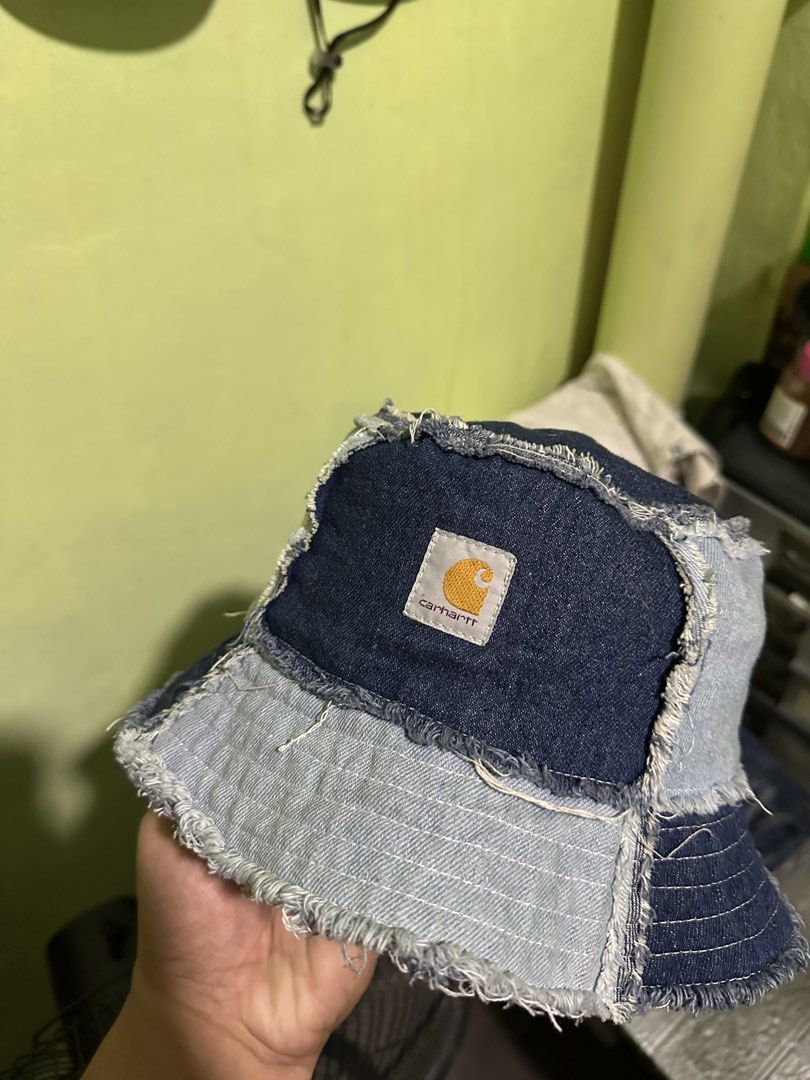 Caruthrers Denim Patchwork Bucket Hat Size XXL (Category: Hats & Beanies) located in Quezon City. Submitted by deexsorianino.09 (Listing ID 1468031230, Image 2). Description: CARHARTT REWORKS BUCKET HAT AUTHENTIC 1K SHIP .