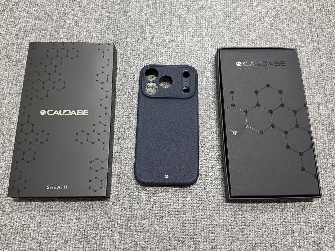 Caudabe Sheath Case for iPhone 17 Pro Magnetic Grip Case w/ Camera Control (Precise) (Category: Cases & Sleeves) located in Valencia. Submitted by pawprint22 (Listing ID 1467843002, Image 1). Description: Caudabe Sheath Case for iPhone 17 Pro Magnetic Grip Case w/ Camera Control (Precise) color: Celestial Blue RFS: decluttering.