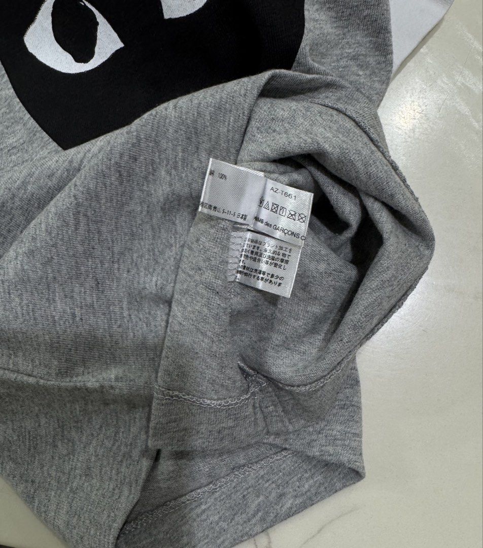 Cdg plat kids Tshirt (Category: Babies & Kids Fashion) located in Cavite. Submitted by avikareyes1215 (Listing ID 1467992882, Image 3). Description: For sale Cdg play kids tshirt P800 PER PIECE Authentic No issues Pm me Rfs: decluttering di na kasya sa pamangkin ko.