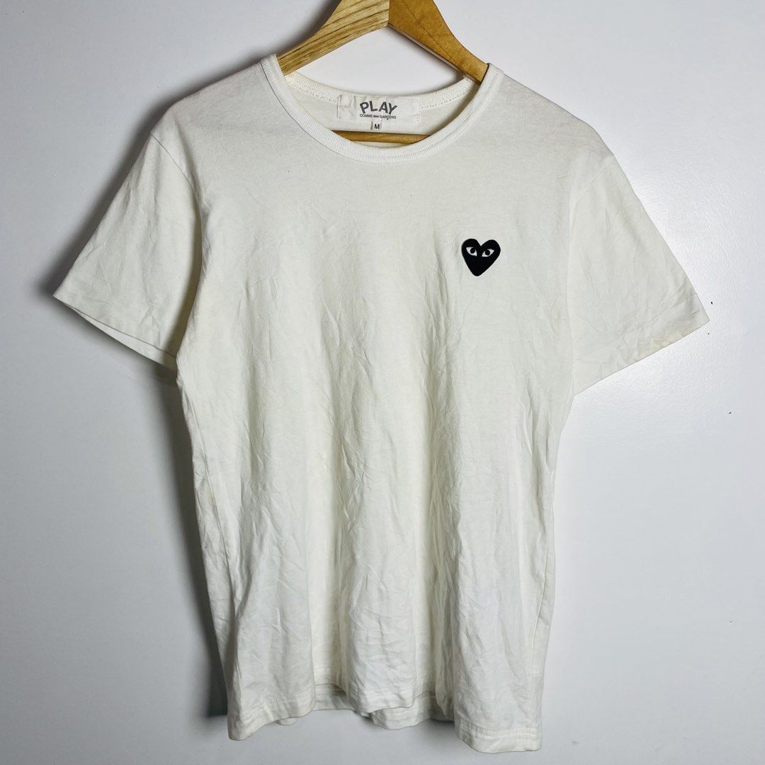 CDG PLAY (Category: Formal Shirts) located in Cavite. Submitted by ferrerapparel. (Listing ID 1467994454, Image 3). Description: No issues Excellent condition M-L Color rate:9.5/10.