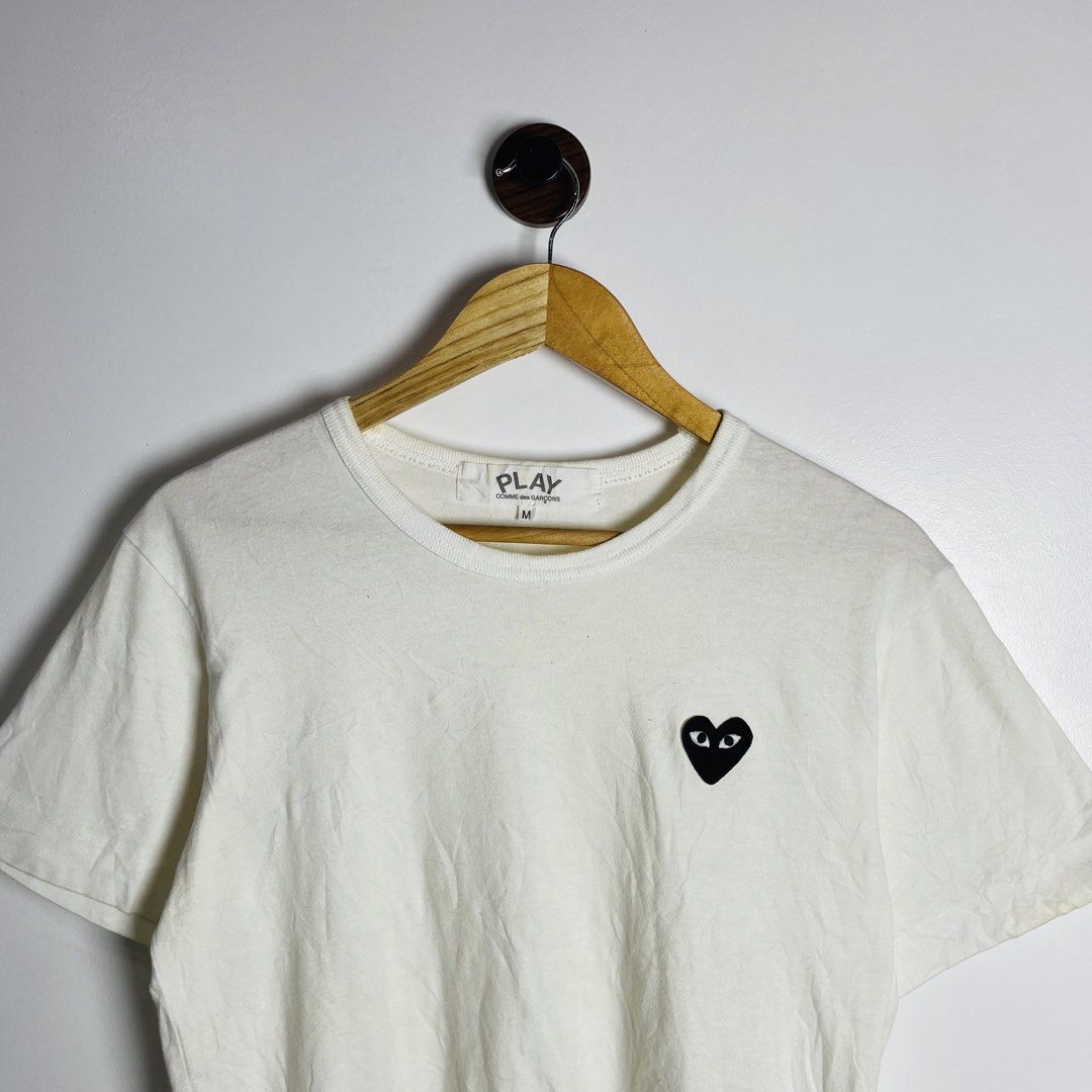 CDG PLAY (Category: Formal Shirts) located in Cavite. Submitted by ferrerapparel. (Listing ID 1467994454, Image 2). Description: No issues Excellent condition M-L Color rate:9.5/10.