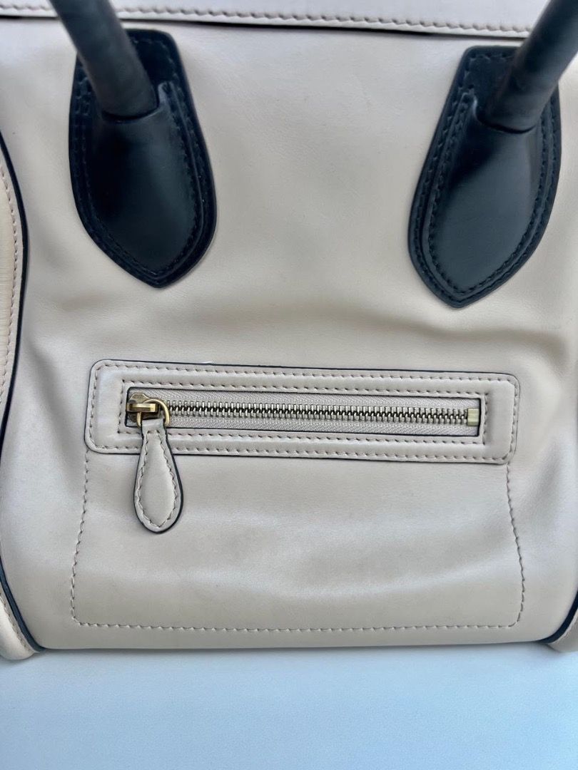 Celine Shoulder Bag (Category: Tote Bags) located in Imus. Submitted by zealturtle.286e76 (Listing ID 1467924886, Image 1). Description: Selling just to buy a new bag 😂🫣 Mint condition! 📍SM City Bacoor 📦 LBC, Grab, Lalamove or J&T .