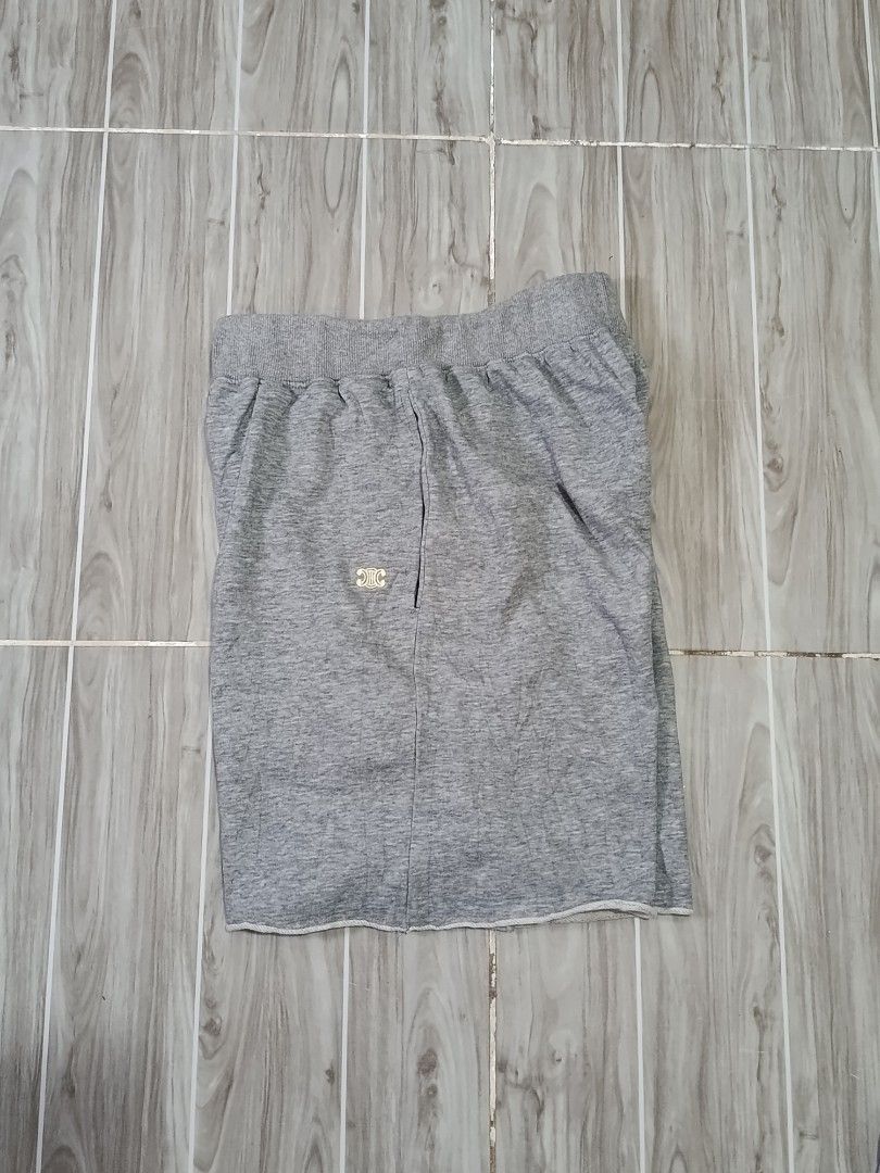 CELINE SWEAT SHORT (freeshipping) (Category: Shorts) located in Quezon City. Submitted by gyl-stop (Listing ID 1468010744, Image 2). Description: free shipping 24-28x 18 excellent condi cr: 9.8/10 issue: none.