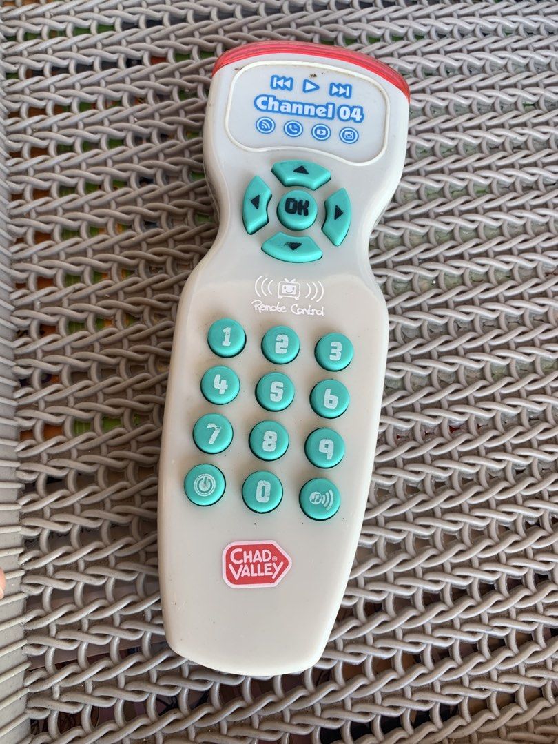 Chad valley Remote toy (Category: Kids Toys) located in Manila. Submitted by macks_toys (Listing ID 1468005772, Image 2). Description: 📌You may send DM for your inquiries. ✨KINDLY CHECK EACH DETAILS✨ 🔳 From Japan/UK Surplus items 🔳 Batt op (not included) 🔳 Working 🔳 Manage your expectations since it’s preloved and from Surplus Items 🔳 WYSIWYG ✨ Thank you! ✨.