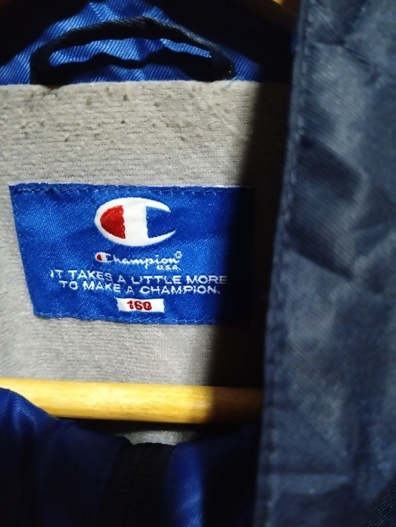 CHAMPION JAPAN WINDBREAKER JACKET (Category: Coats, Jackets and Outerwear) located in Malolos. Submitted by rthrift2026 (Listing ID 1467939651, Image 2). Description: crack print see picture for reference Dimes:W 19 1/2 x 28.