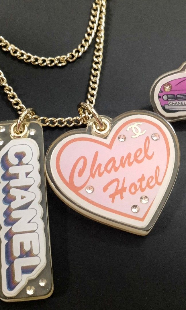 Chanel Necklace & Chanel Brooch (Category: Luxury Accessories) located in Paranaque City. Submitted by par18 (Listing ID 1467925908, Image 3). Description: pair deal.