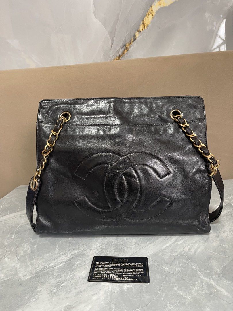 chanel vintage tote bag cc with COA (Category: Luxury Bags & Wallets) located in Quezon City. Submitted by brandmanila (Listing ID 1467877792, Image 2). Description: intact holo card dustbag with entrupy certifiacte of authenticity.