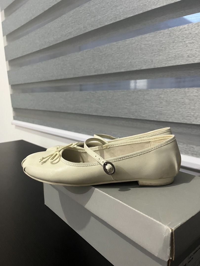 Charles & Keith Bow Mary Jane Flats (Category: Flats & Sandals) located in Las Pinas. Submitted by nastiegal (Listing ID 1467948888, Image 3). Description: Cream satin material mary janes / ballet flats Size 35 Worn What you see is what you get No box / Can provide a c&k box .