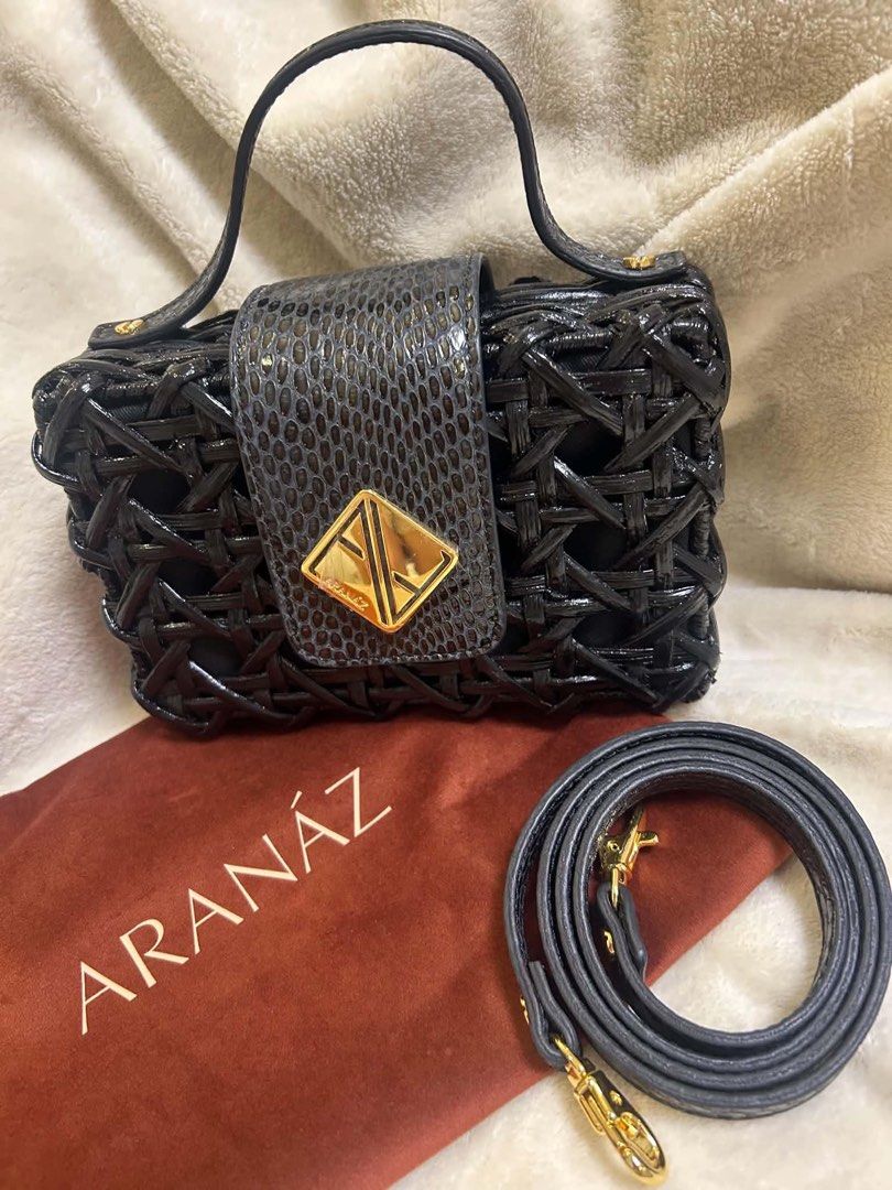 Charlie mini black with snake leather (Category: Clutches) located in Manila. Submitted by sophiaaaa_shop (Listing ID 1467914639, Image 2). Description: .