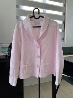 (Category: ) located in . Submitted by sfclosetcleanup (Listing ID 1467899424, Image 1). Description: .