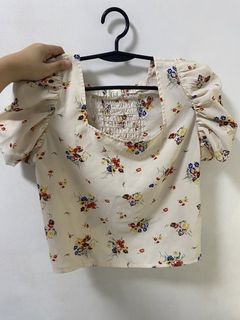 (Category: ) located in . Submitted by preloved.ellie (Listing ID 1467991824, Image 1). Description: .