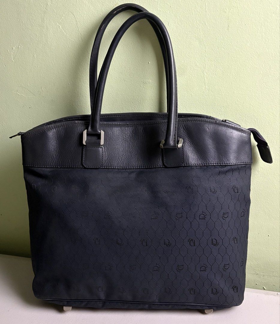 Christian Dior Honeycomb Monogram Pattern Tote Bag (Category: Luxury Bags & Wallets) located in Manila. Submitted by hippiesph (Listing ID 1467854140, Image 2). Description: VINTAGE CHRISTIAN DIOR HONEYCOMB - Canvas big size tote bag handbag Vintage / Orig Still in Vgood condition Will send more details via pm 📩.