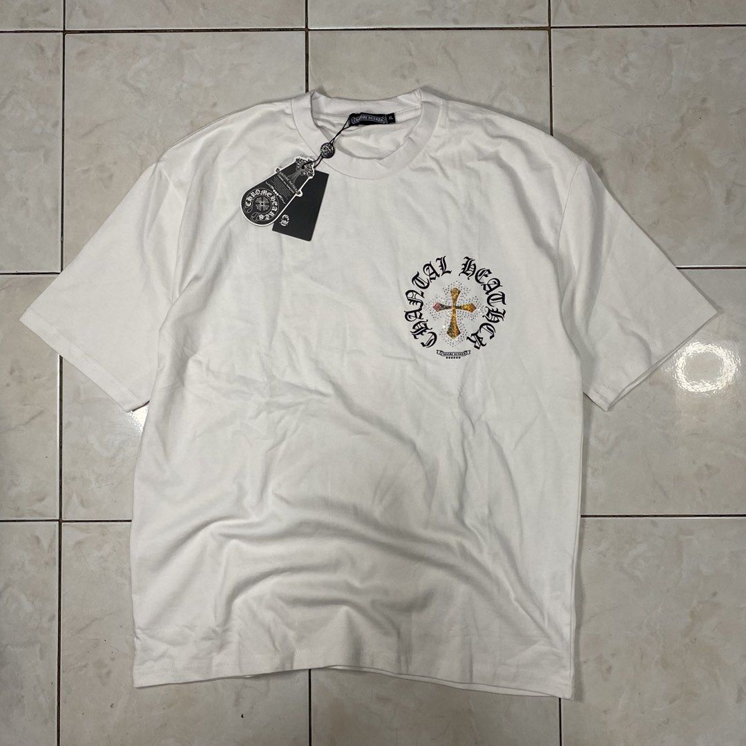 Chrome Hearts Mid Cross (Rhinestones) (Category: Activewear) located in Bacoor. Submitted by fitcart (Listing ID 1463588614, Image 1). Description: Size: XL Dimensions: 22x29 Fabric: Cotton Condition: Good condition Color Rate: 9/10 ₱350 only 📩 Available pa po. If interested, just let me know if you’d like to claim..