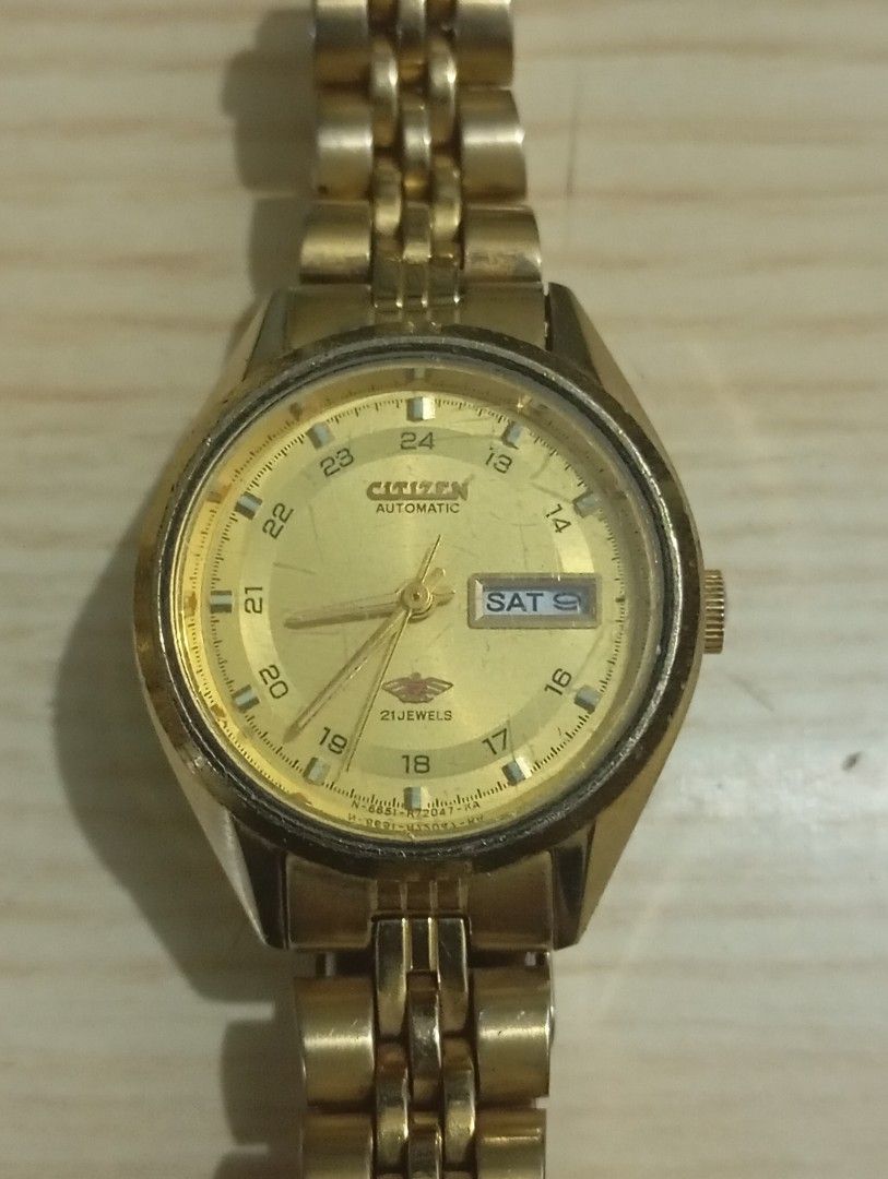Citizen automatic (Category: Women's Watches) located in Las Pinas. Submitted by quick_deals_great_finds2 (Listing ID 1468049133, Image 1). Description: Original good working condition 25mm small fits wrist 6.5 inches.