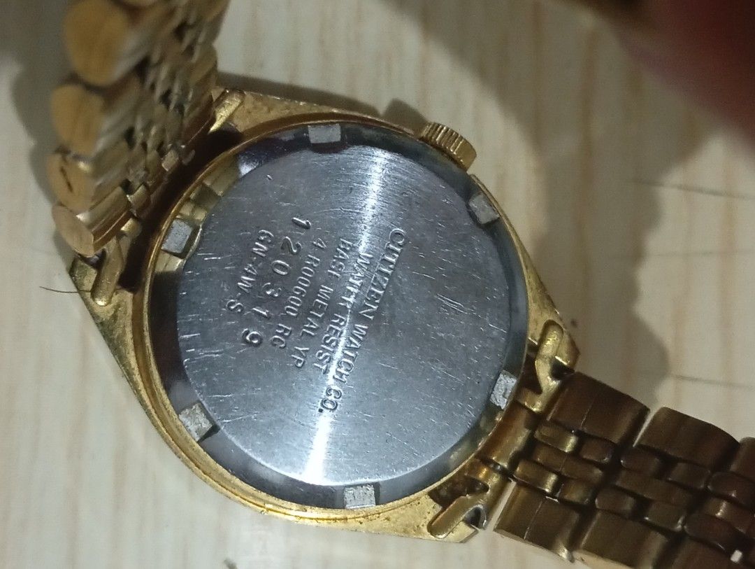 Citizen automatic (Category: Women's Watches) located in Las Pinas. Submitted by quick_deals_great_finds2 (Listing ID 1468049133, Image 3). Description: Original good working condition 25mm small fits wrist 6.5 inches.