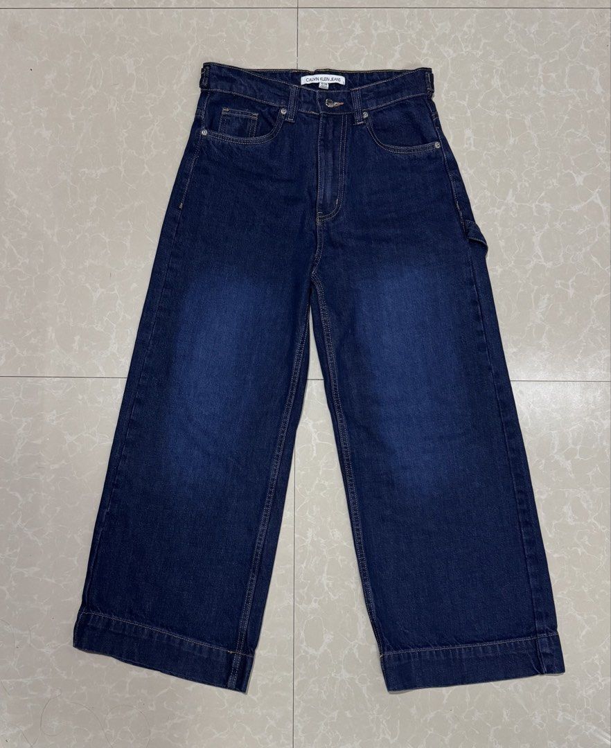 CK Barrel Pants (size 27-28) (Category: Jeans) located in Manila. Submitted by gigi3175 (Listing ID 1467897940, Image 2). Description: .